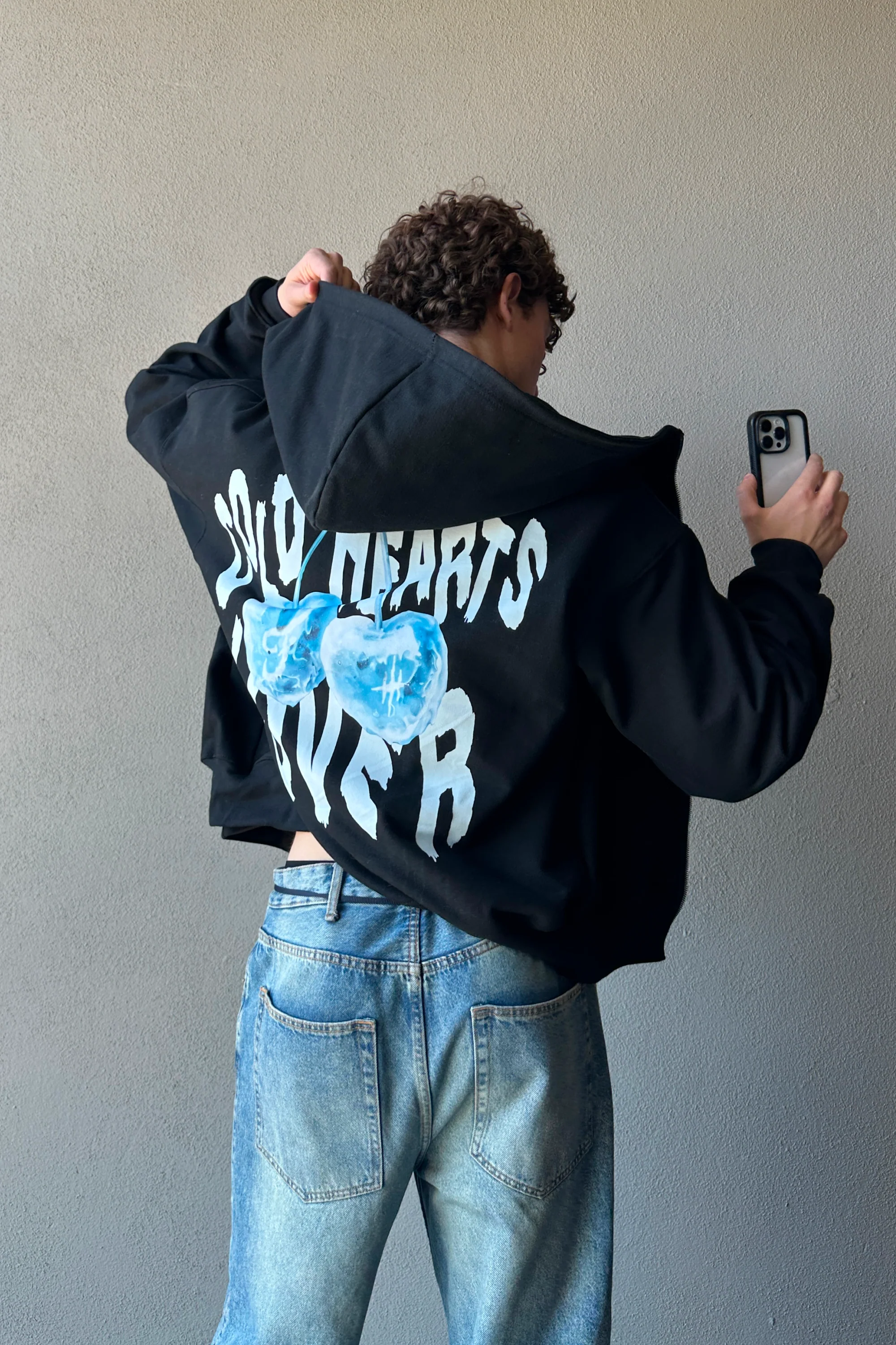 Cold Hearts Zip Hoodie Vantablack - Image 2