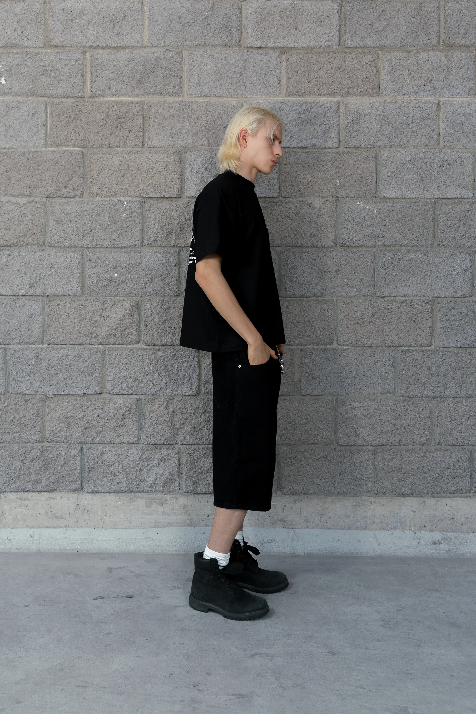Gothic Sparks Tee Black - Image 5