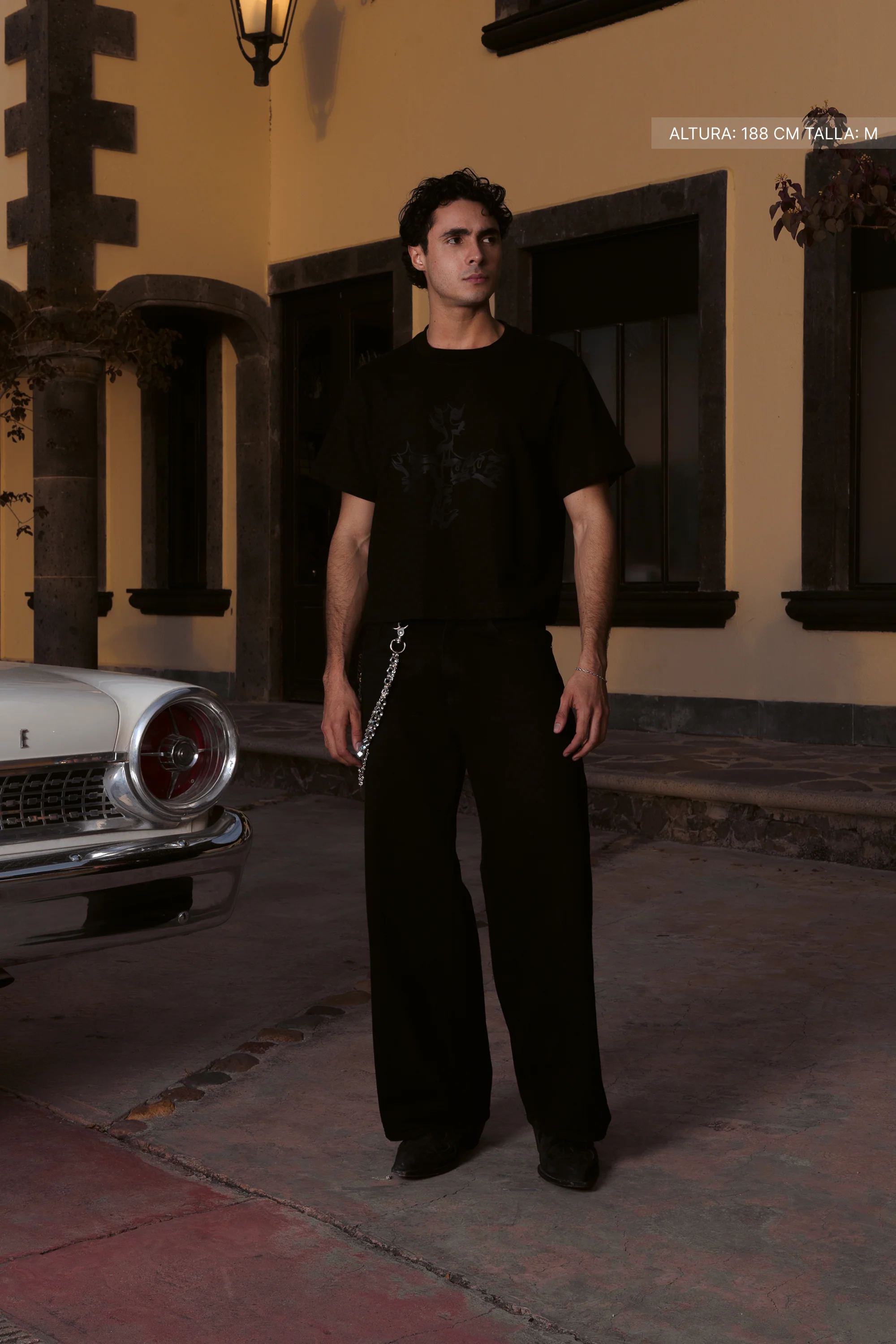 Letter Cross Crop Tee Black - Image 4