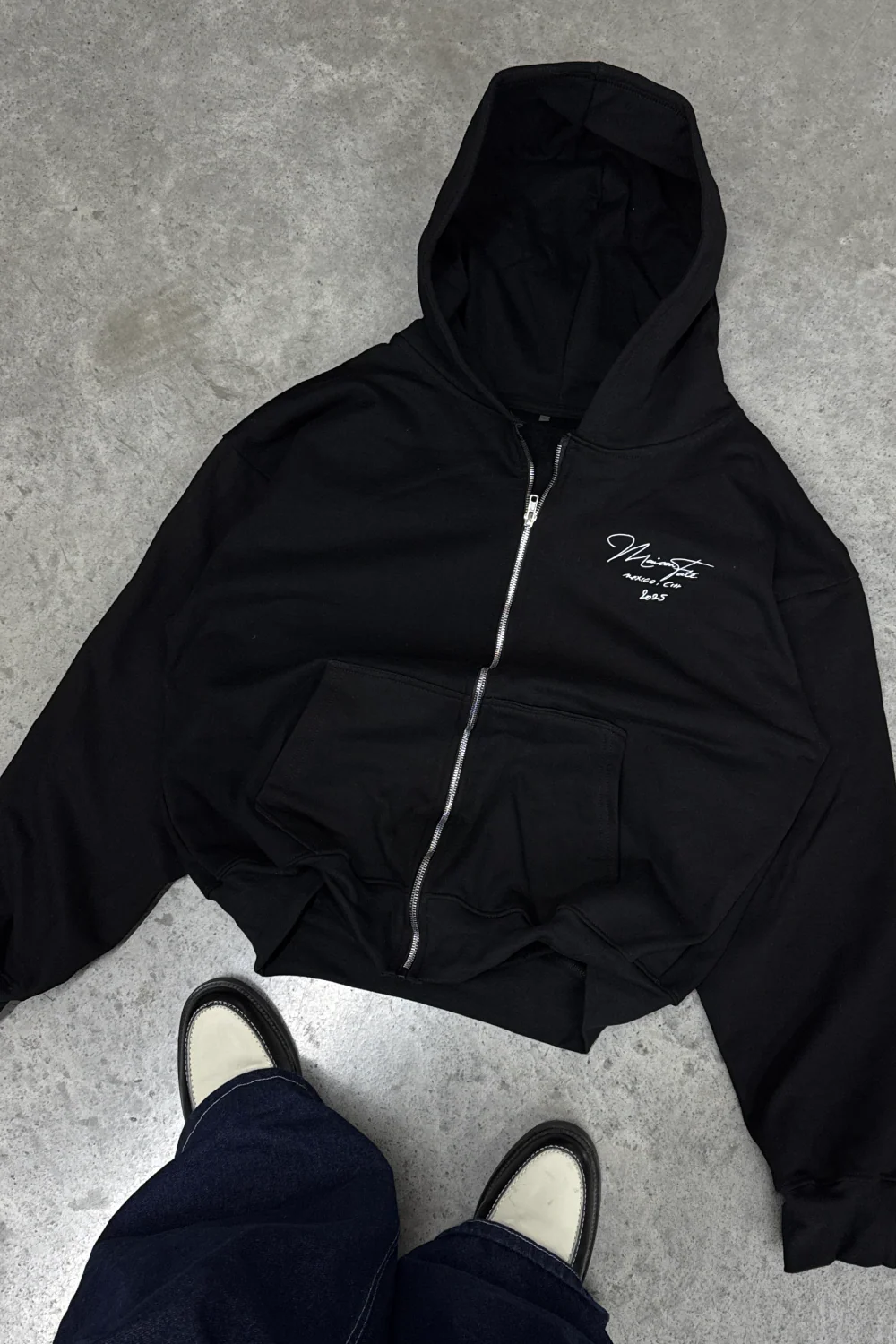 Maison 2025 Zip Hoodie Vantablack - Image 4