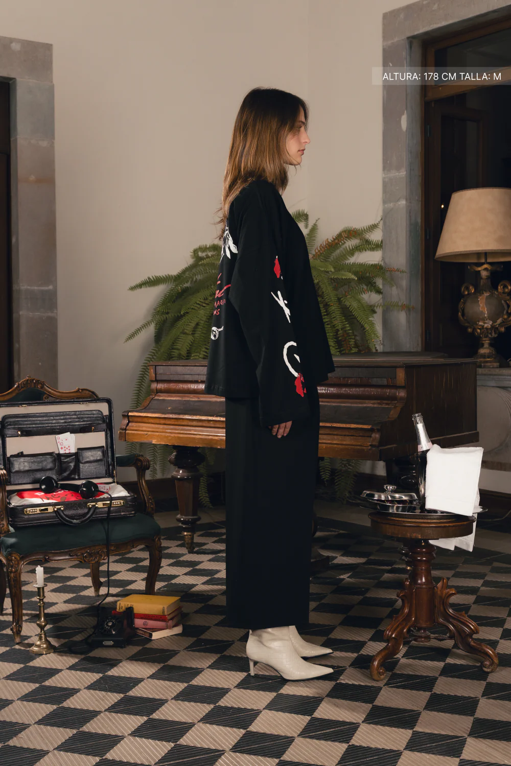 Martini & Bad Decisions Longsleeve Black - Image 6