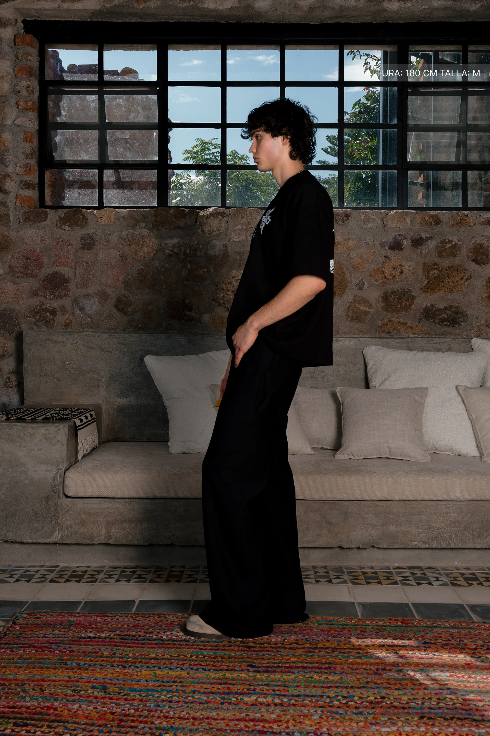 Serafin Tee Black - Image 6