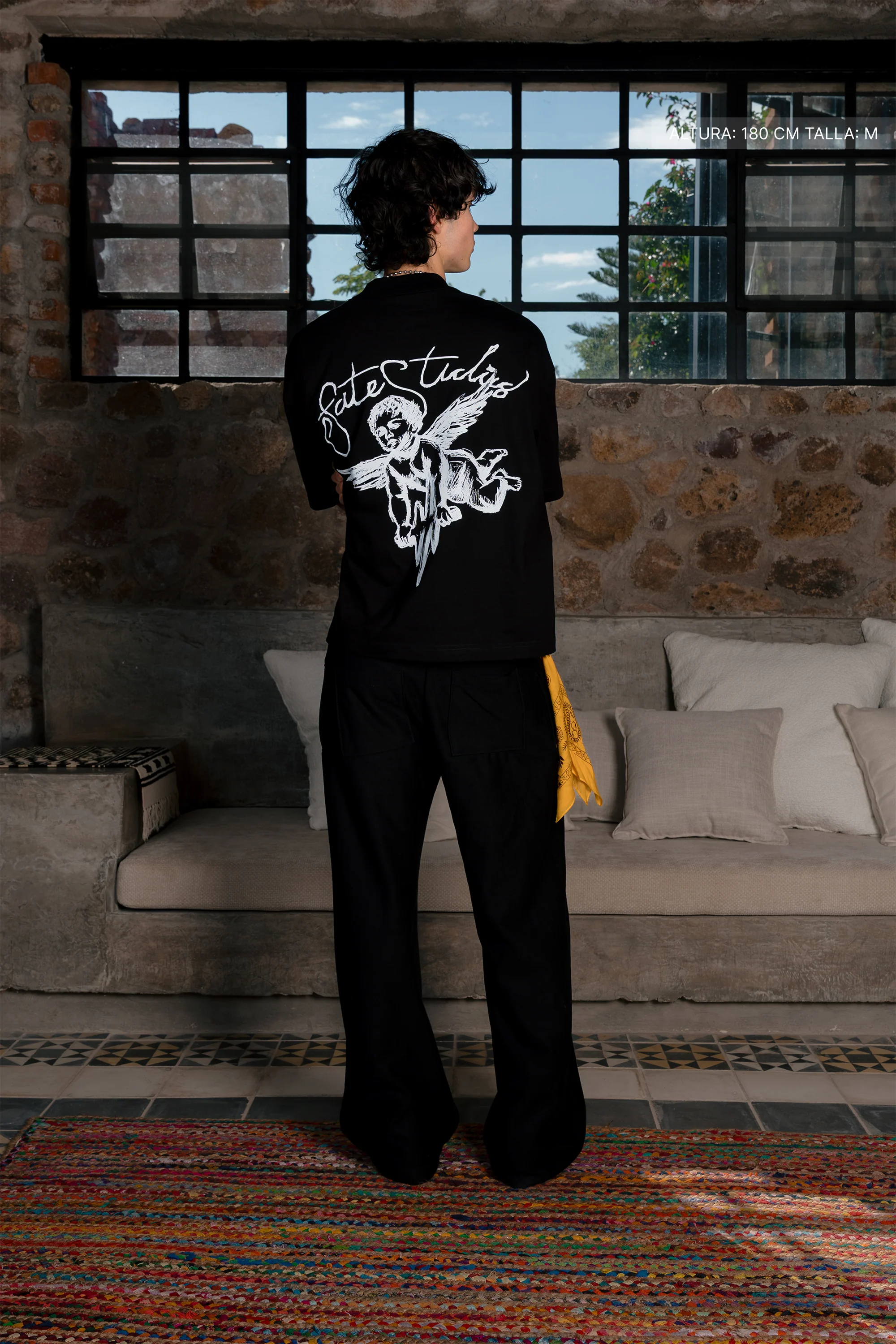 Serafin Tee Black - Image 7
