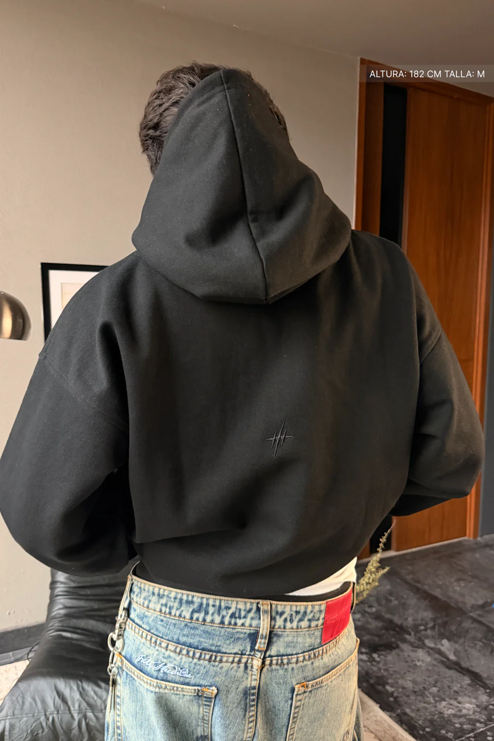 Signature Patch Hoodie Vantablack - Image 5