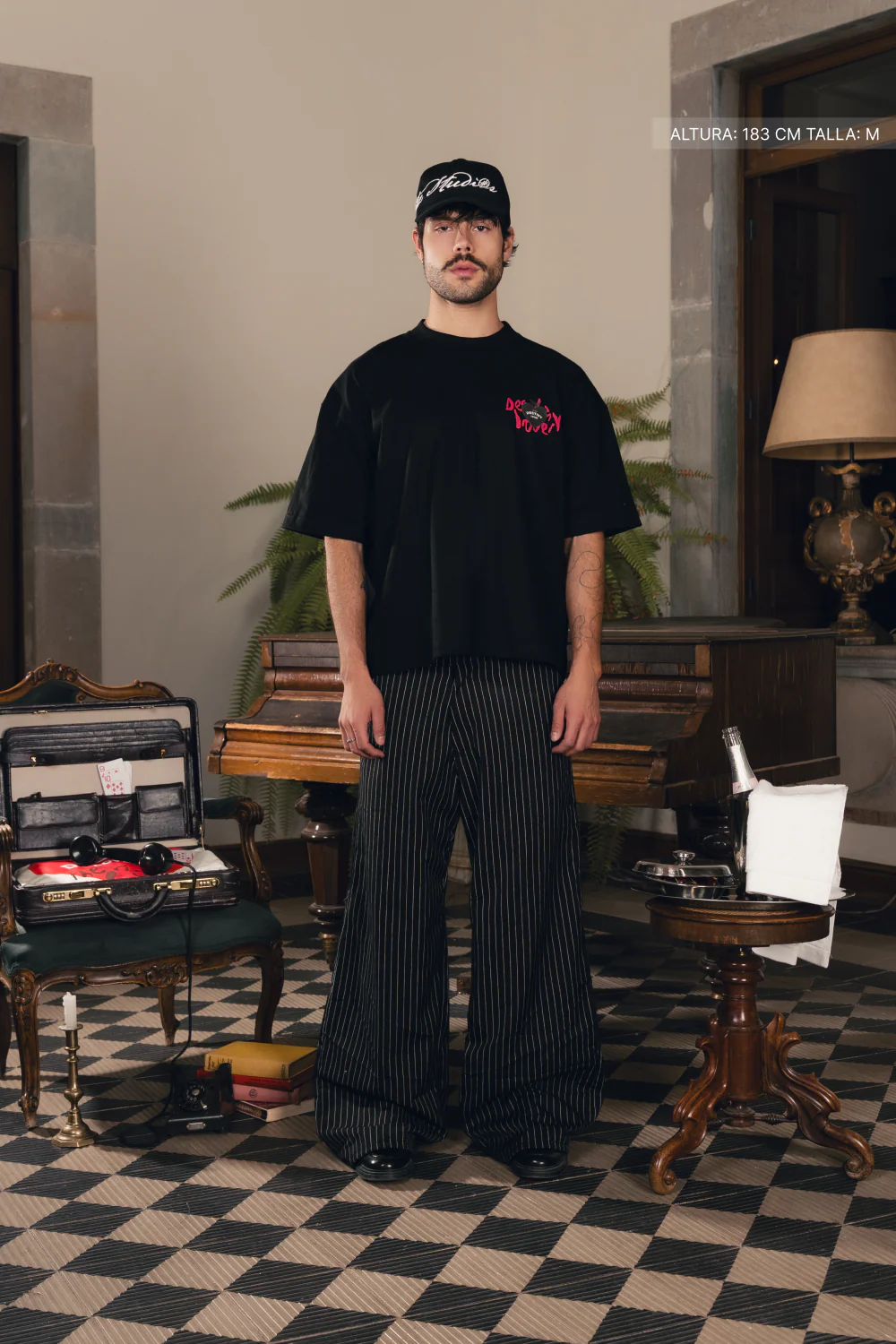 The Right Time Tee Black - Image 4