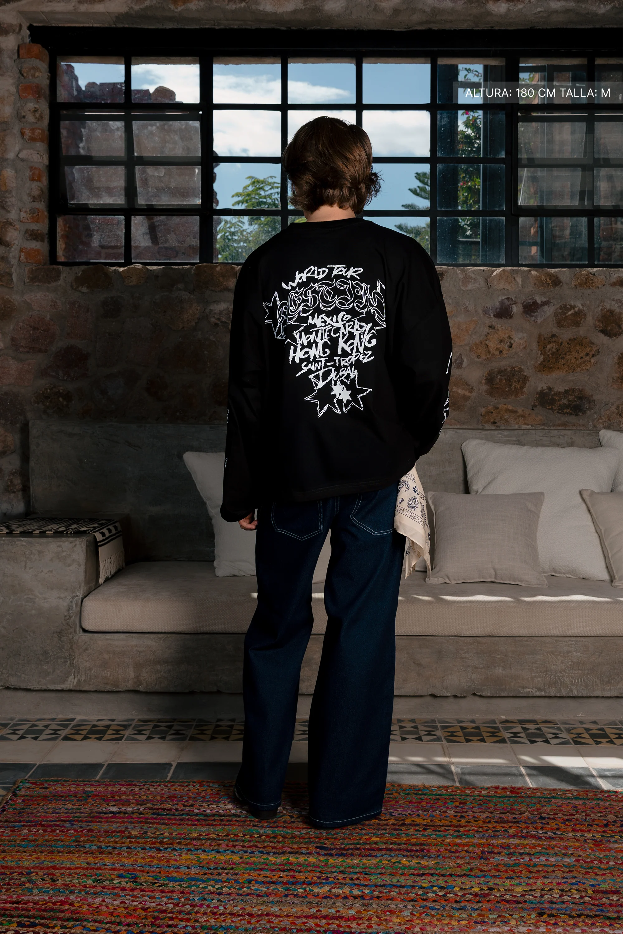 World Tour Longsleeve Black - Image 7