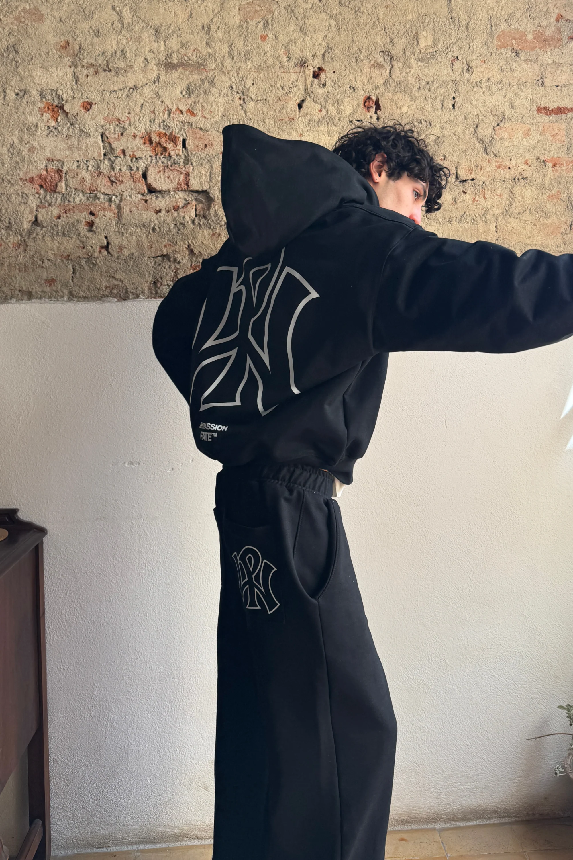 WP SS2025 Zip Hoodie Vantablack - Image 4
